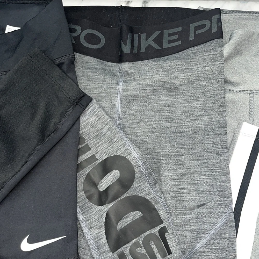 3 pair of Nike full length leggings. Like new! 2 sz xs and black sz small. - Picture 4 of 9
